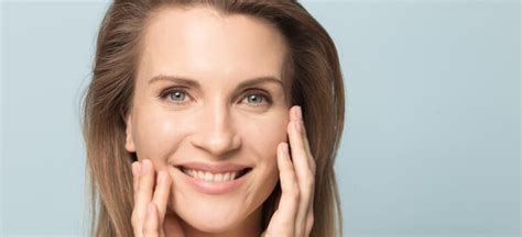 Collagen for Skin: Benefits and How to Use It - Dr. Axe