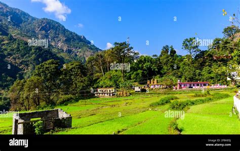 Himalayan Mountain Village At Uttarakhand India Stock Photo Alamy