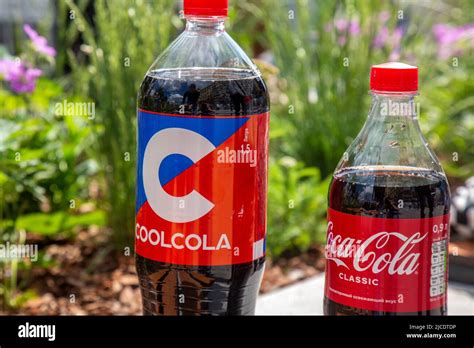 Coolcola hi-res stock photography and images - Alamy