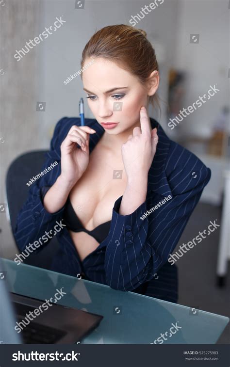 Sexy Blonde Woman Glasses Online Flirt Stock Photo 525275983 Shutterstock