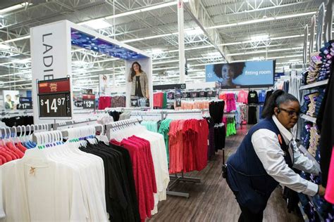 Wal Mart Opens New Tomball Store