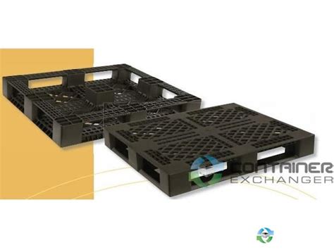 NEW 40x48 Plastic Pallets Rackable In Ohio | Container Exchanger