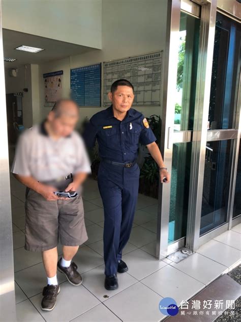 迷途數里孤立無援 熱心暖警助失智症老翁返家 台灣好新聞 Taiwanhot