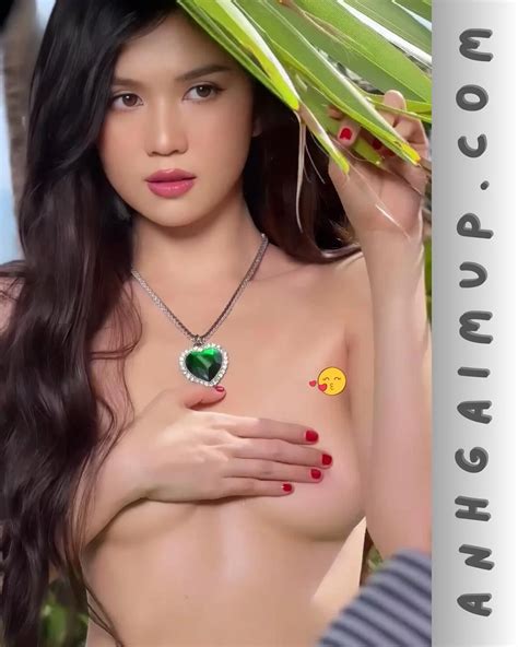 Ảnh Nude Nghệ Thuật Tuyệt Đỉnh những Đường Cong Khỏa Thân Sắc Nét