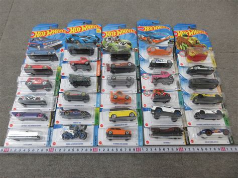 Yahoo オークション 委K337 6 3おもちゃ屋さん在庫品 Hot Wheels