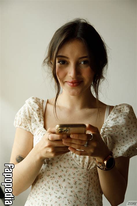 Zishy Nude Leaks Photo 4408697 Fapopedia