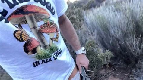 In Vegas For A Wild Outdoor Cumshot Frenzy Sparks Go Wild Nude Indidasano