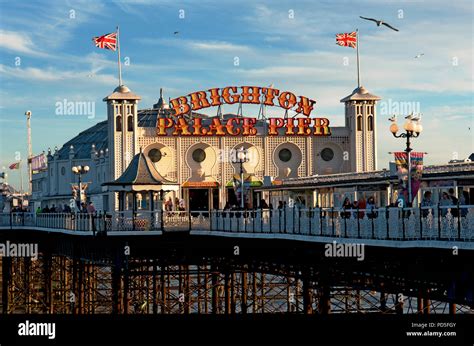 Brighton Attractions Photos & Brighton Attractions Images - Alamy