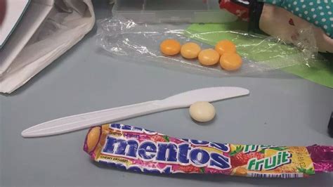 This fruit mento was white and flavourless : r/mildlyinteresting