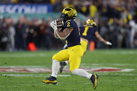 Blake Corum fuels Michigan Wolverines comeback victory over Alabama in ...