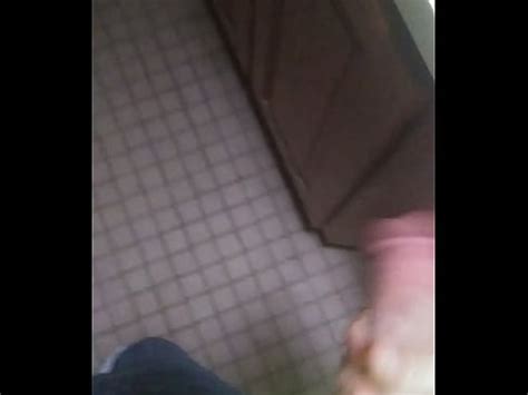 Eric Stroking His Thick Cock XVIDEOS