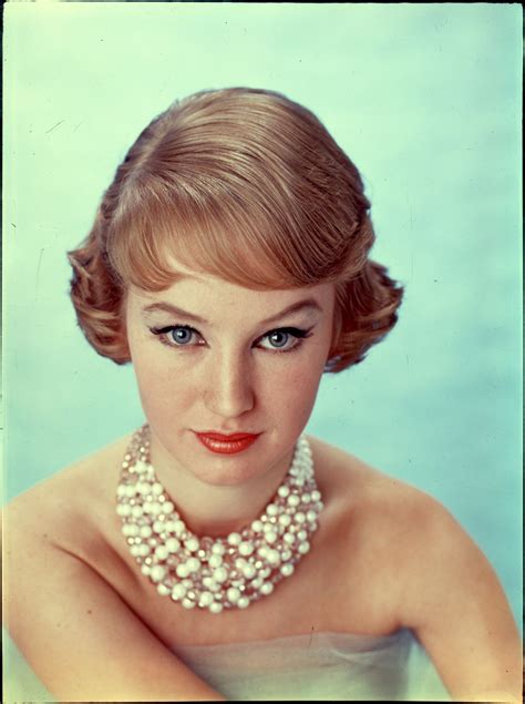 Fifties Hairstyle Vintage Hairstyles Elegant Hairstyles Stylish Hair