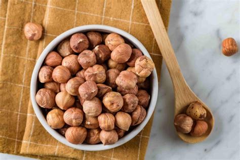 How Many Hazelnuts Per Day Nuturally