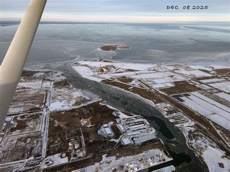 ice fishing report saginaw bay 5