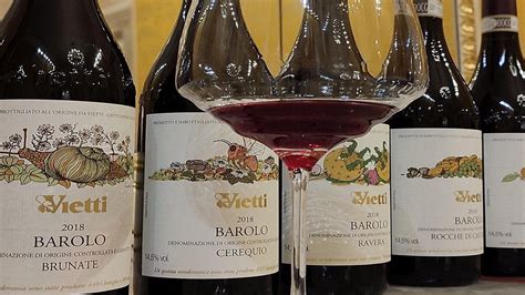 Luca Currado Vietti Ed Elena Penna Lasciano La Cantina Vietti