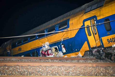 Olanda Incidente Ferroviario Nella Notte Un Morto E Diversi Feriti