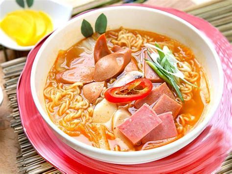 Nggak Cuma Ramyeon Ini 10 Jenis Mie Korea Yang Populer Nibble