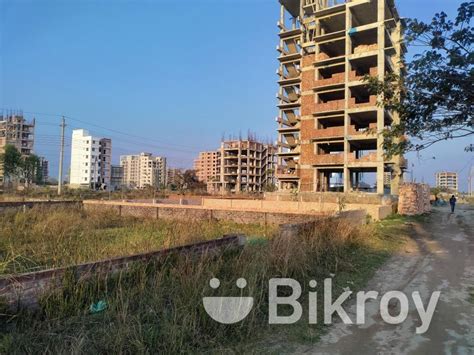 Block M Katha South Facing Plot Urgent Sell Basundhara Bikroy