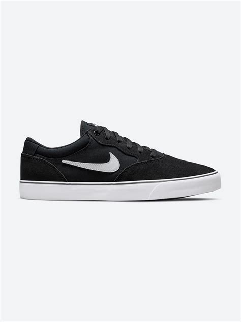 Кеды Nike купить на OZON по низкой цене (1714697986)