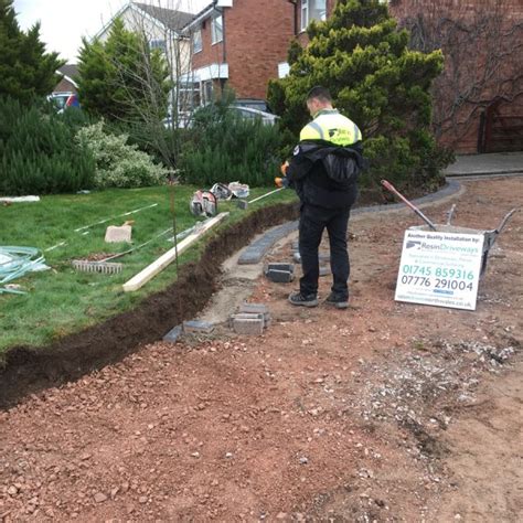 Resin Driveway Installation In Abergele North Wales Resin Driveways