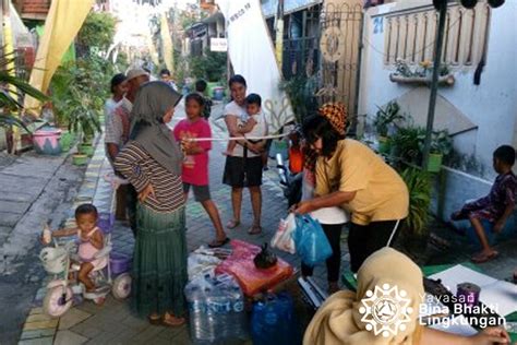 Jemput Sampah Bank Sampah Induk Surabaya