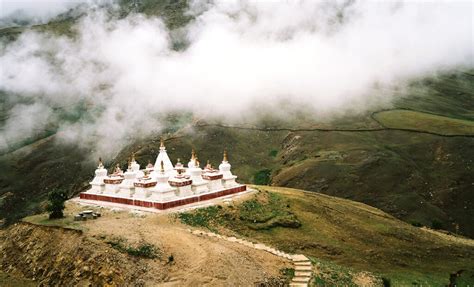 Eight Great Buddhist Stupas - Tibet Universal Travel