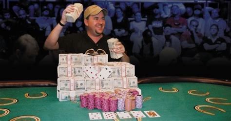 How WSOP 2003 led to the Moneymaker Effect!