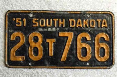 Pair Of License Plates South Dakota 1975 Lot 15 70