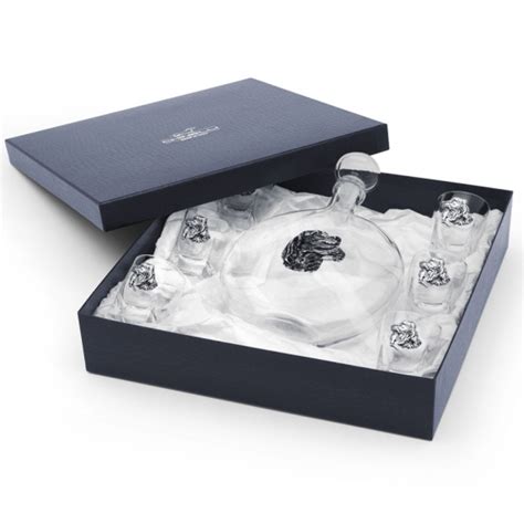 Рюмки для водки 6 шт и штоф Собака 2221000 Chinelli – фото, отзывы ...