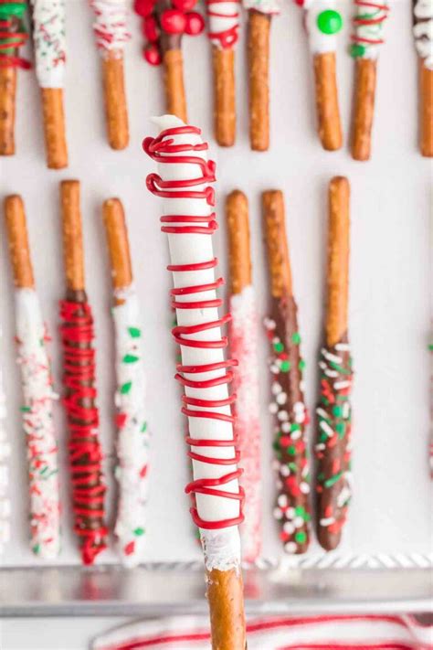 Christmas Chocolate Covered Pretzel Rods Desserts On A Dime