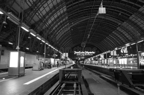 Frankfurt am Main Hauptbahnhof Editorial Stock Photo - Image of station ...