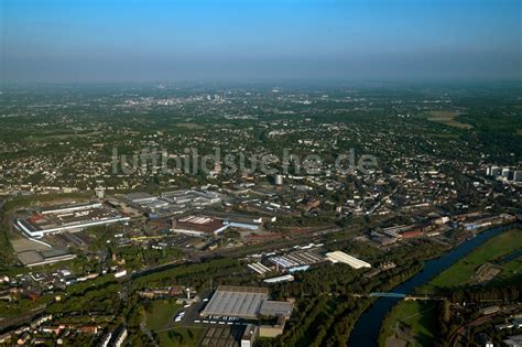 Mülheim an der Ruhr von oben Mühlheim an der Ruhr im Ruhrgebiet im