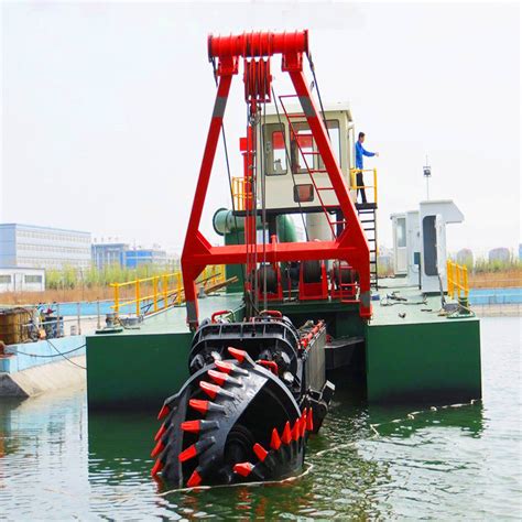 Water Flow 3500m3 Cutter Suction Dredger For Dredging Port Channel