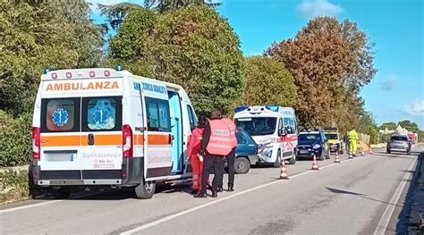 Scontro Questa Mattina Fra Due Auto Sulla Ss Fra Locorotondo E Fasano