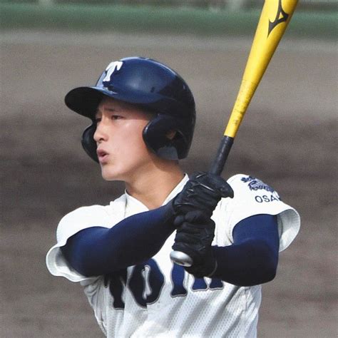 大阪桐蔭4年ぶり4度目v 2年生捕手の松尾汐恩が躍動、和歌山東に13安打10得点の大勝【高校野球近畿大会】：中日スポーツ・東京中日スポーツ