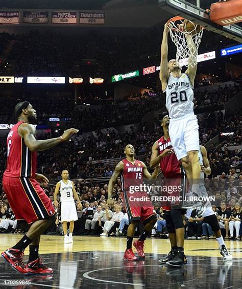 Manu Ginobili Dunk Photos and Premium High Res Pictures - Getty Images