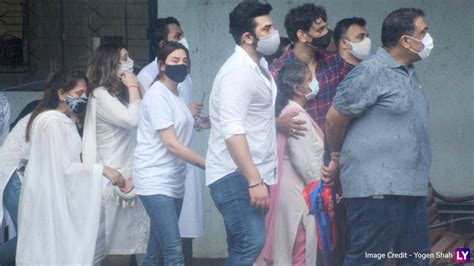 Sidharth Shukla Funeral Vidyut Jammwal Arjun Bijlani Asim Riaz And