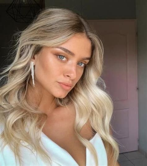 Miss France découvrez en images le visage de toutes les candidates Beauté blonde De