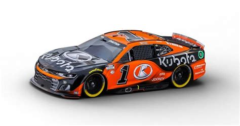 Kubota suits up with Ross Chastain & Daniel Suárez in NASCAR races ...