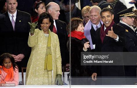 Barack Obama Hawaii Photos and Premium High Res Pictures - Getty Images