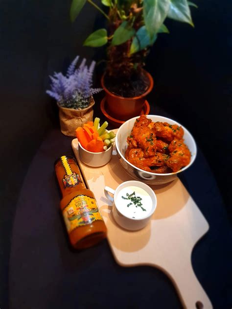 Damn Hot Wings Mic S Chilli