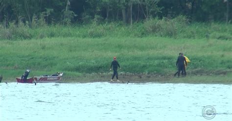 G Corpo De Pescador Afogado No Rio Tiet Encontrado Em Adolfo