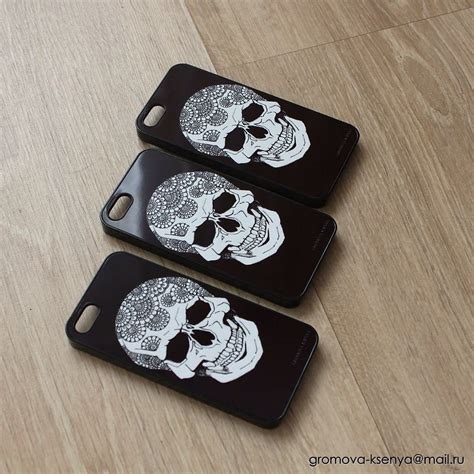 Теперь можно купить вот такие чехлы на iPhone 5/5s с моими… | Flickr