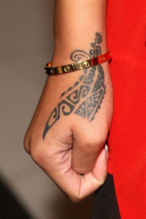 Signification Des Tatouages Maoris Et Des Différents Motifs