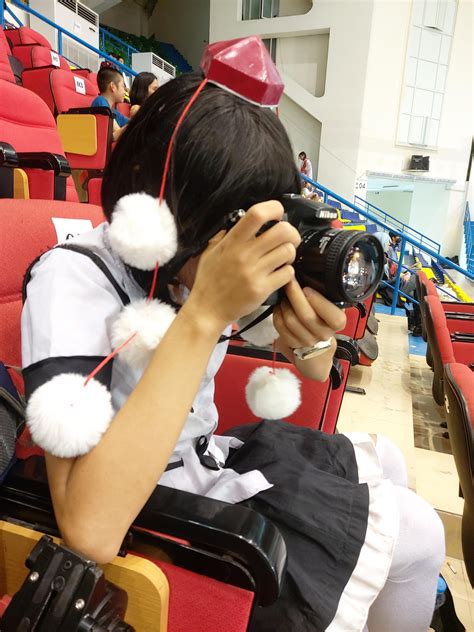 Aya doing productive works : r/touhou