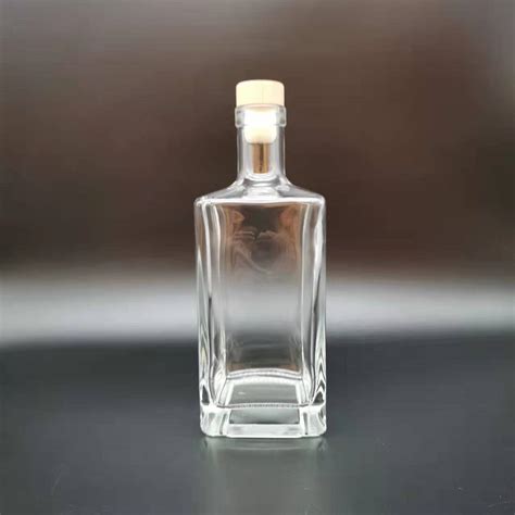 Super Flint Top Grade Gin Rum Vodka 500ml Square Glass Bottle China Whiskey Bottle And Vodka