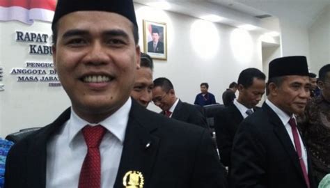 Pergantian Ketua DPRD Kabupaten Bekasi Awal September Posbekasi