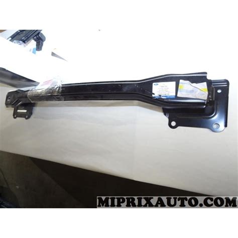 Traverse Support De Parechocs Ford Original Oem V Be