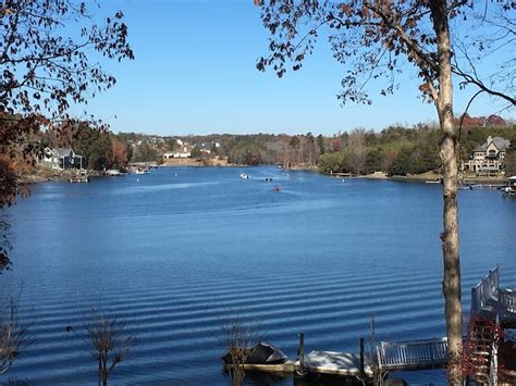 Lake Wylie Vacation Rentals & Homes - South Carolina, United States ...