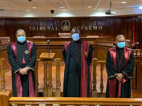 Presidente Do Tribunal Supremo Joel Leonardo Inaugura Nova Sala De